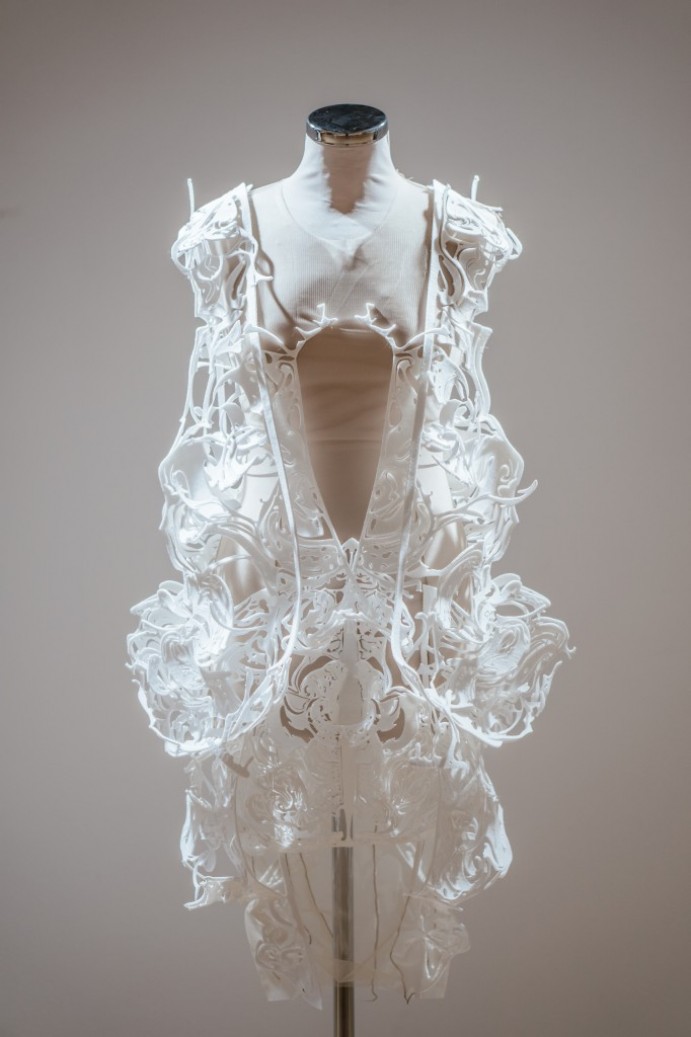 Predstavitev del razstave Teatralna ekspresivnost - Modni svetovi Matica Velerja