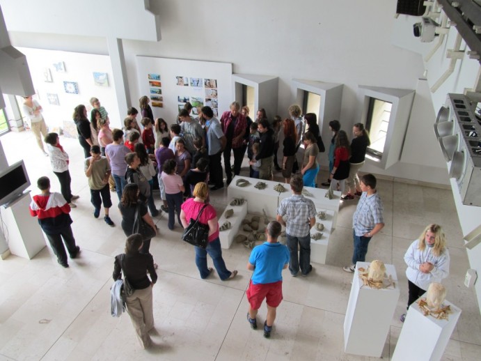Učna ura v Galeriji Velenje