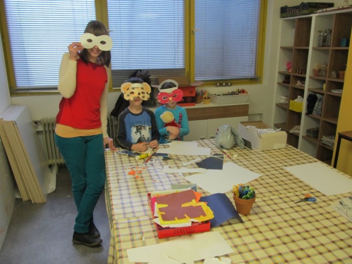 Izdelujemo pustne maske