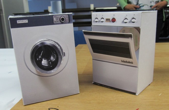 Gorenje na sončno energijo - Izdelava maket gospodinjskih aparatov 