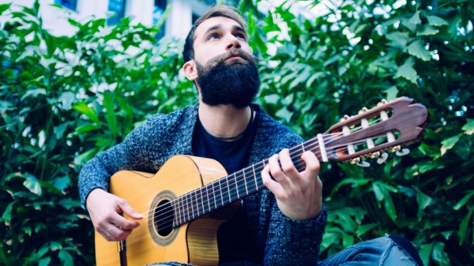 Mihael Hrustelj (kitara), solo