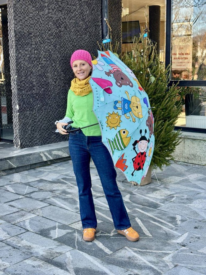 Ornament in uporabne stvari v različnih likovnih tehnikah z Urško Stropnik Šonc - ODPOVEDANO