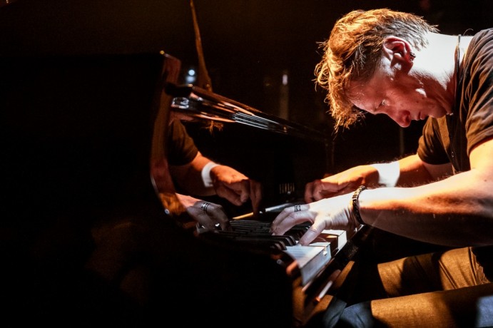 TOMAŽ PAČNIK | CAMINO