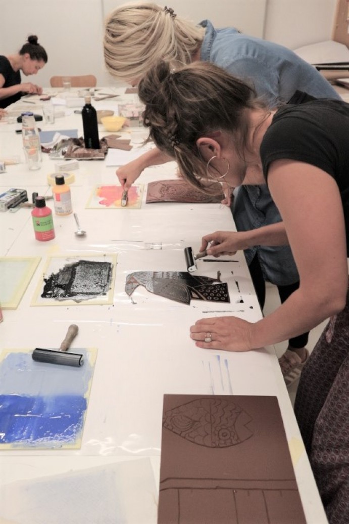 PRAZNIČNA GRAFIČNA DELAVNICA  